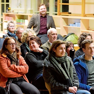 Nijmegen volksvergadering BRUZZ ACTUA 1609